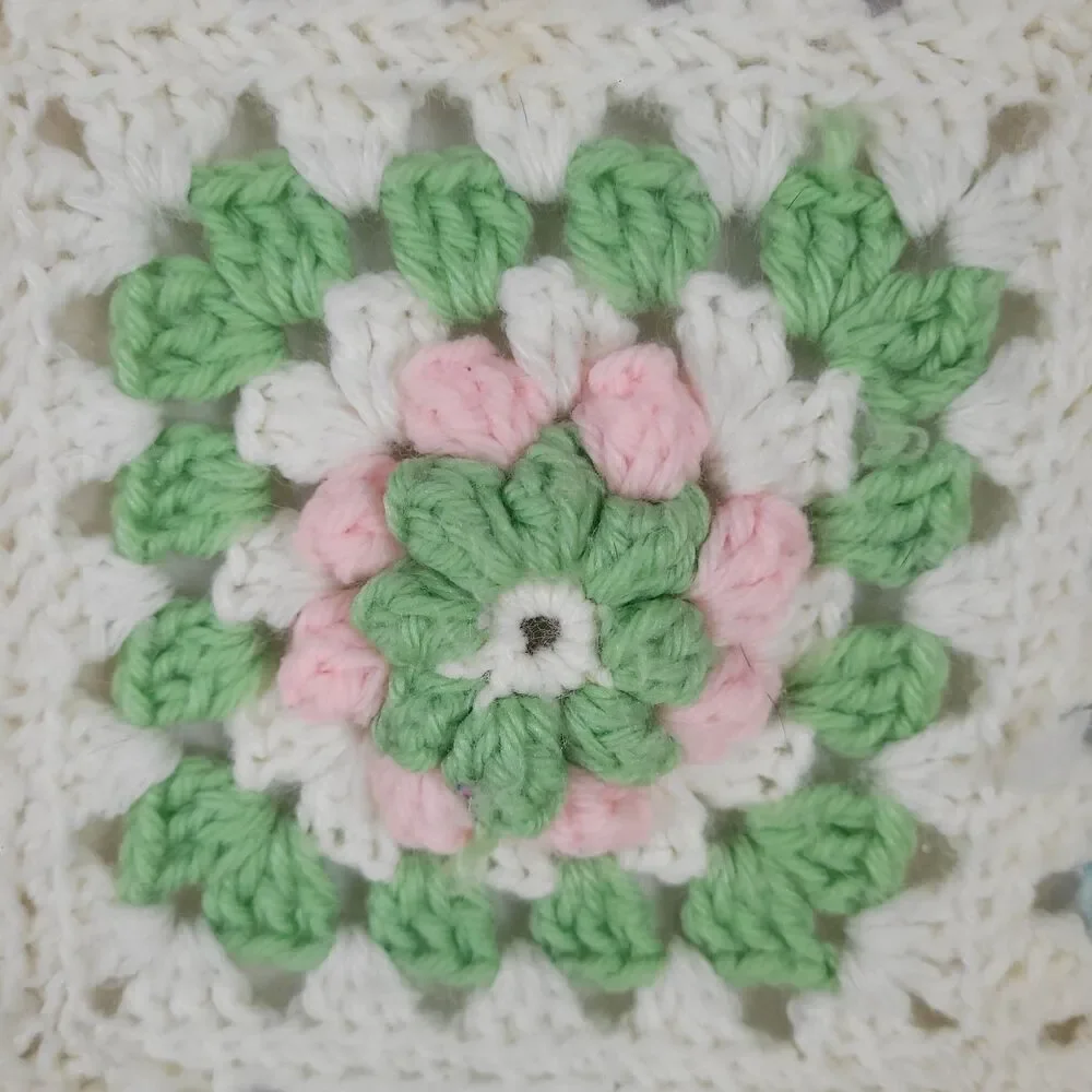 Vintage Handmade Crochet 3D Roses Afghan Grannycore Grannycore Cottage Throw